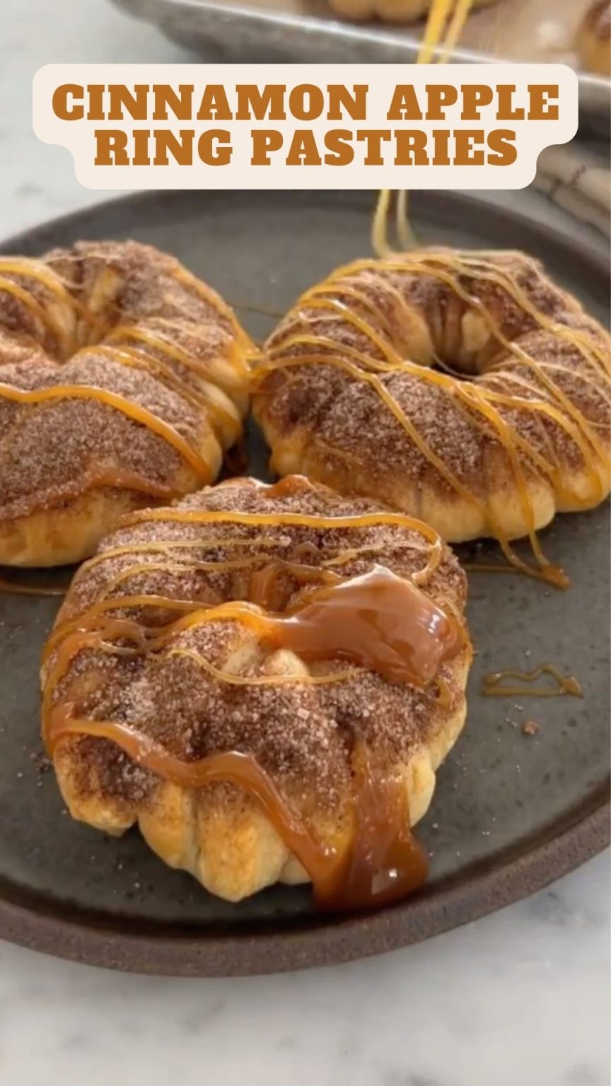 Cinnamon Apple Ring Pastries Mom Secret Ingrediets